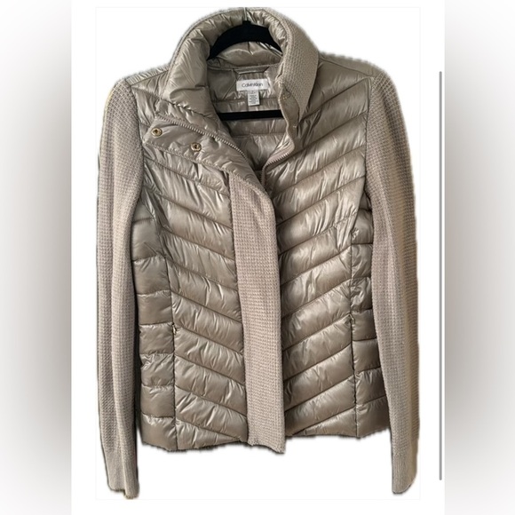 Calvin Klein Jackets & Blazers - NWOT Calvin Klein Women’s Shimmery Cream Jacket